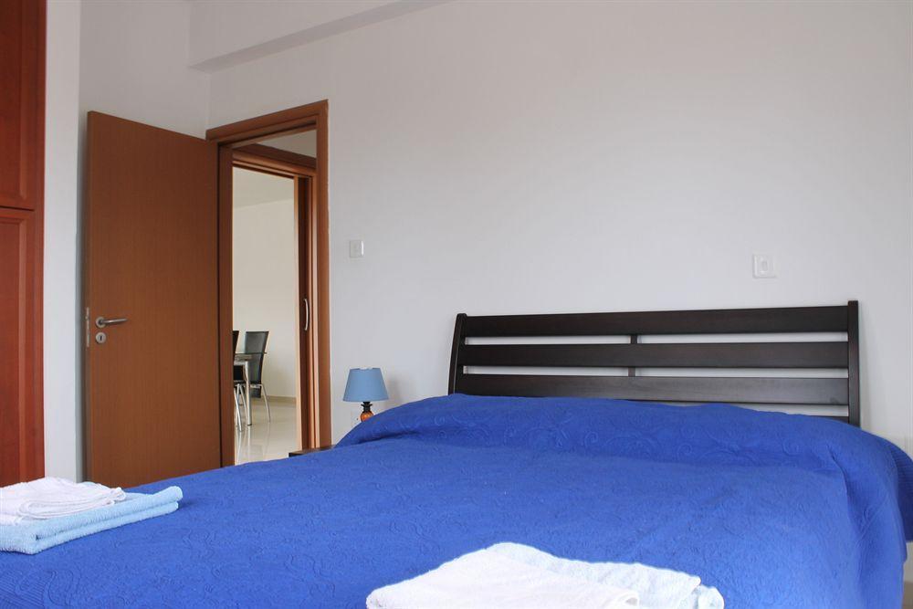 Galatia'S Court Apartment Paphos Exterior photo